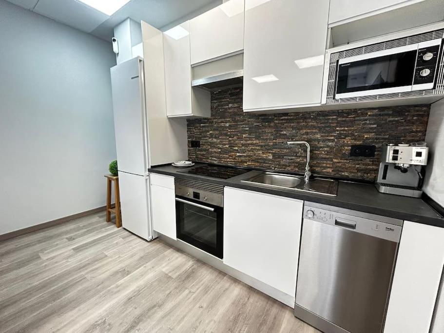Apartamento Amueblado En El Centro De 马德里 外观 照片
