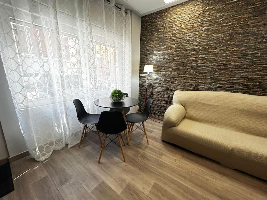Apartamento Amueblado En El Centro De 马德里 外观 照片